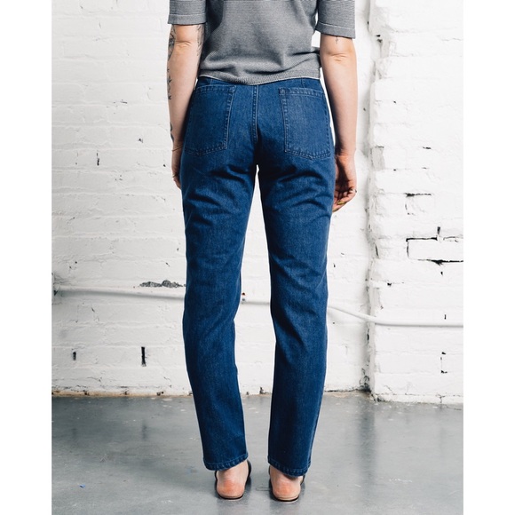 NWT Kowtow Rally pant in denim - Mom jeans - Picture 4 of 7